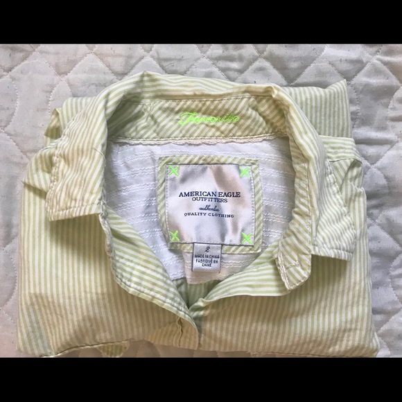 Girls size 2 dress shirt. - Picture 5 of 5